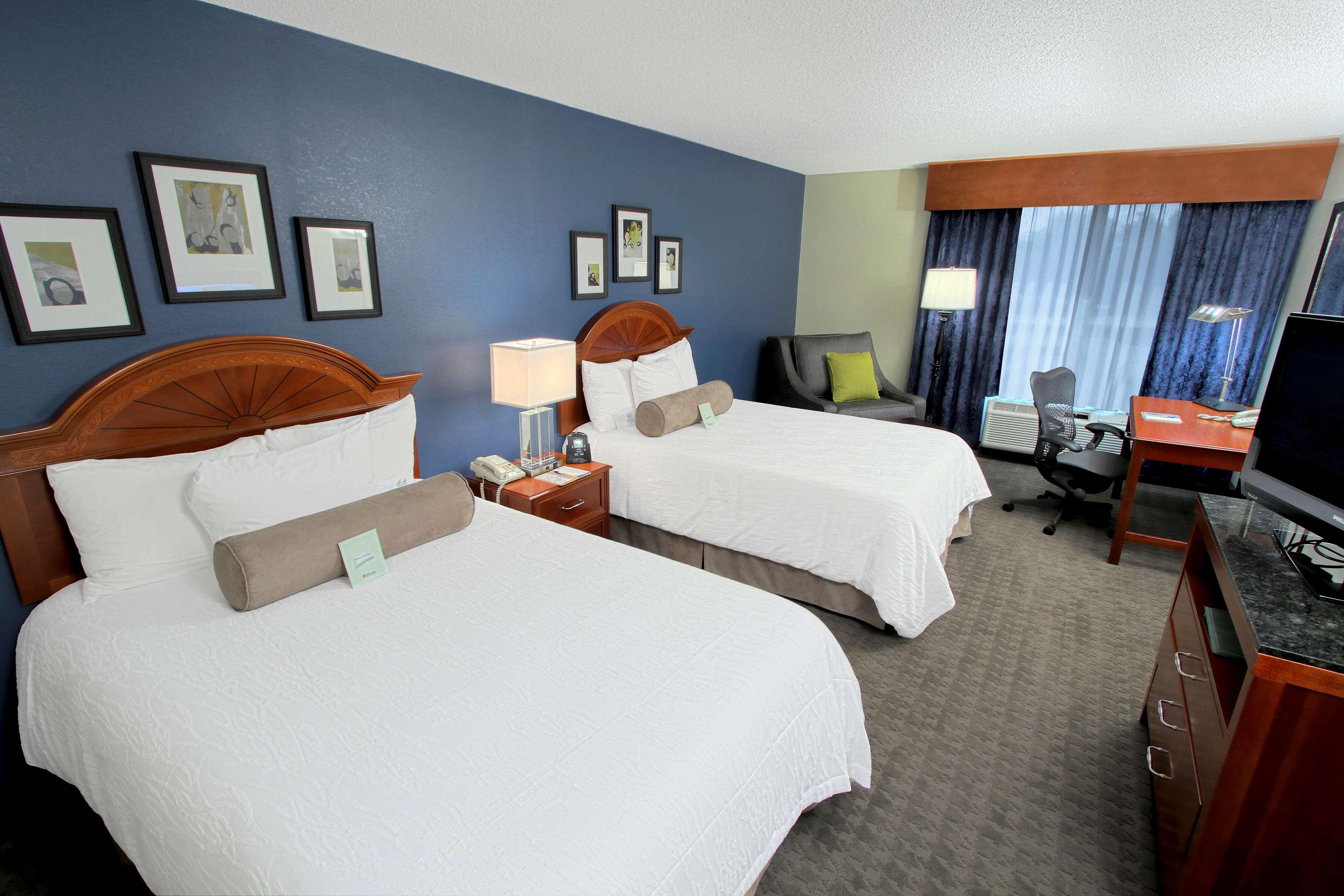 Hilton Garden Hotel Westbury