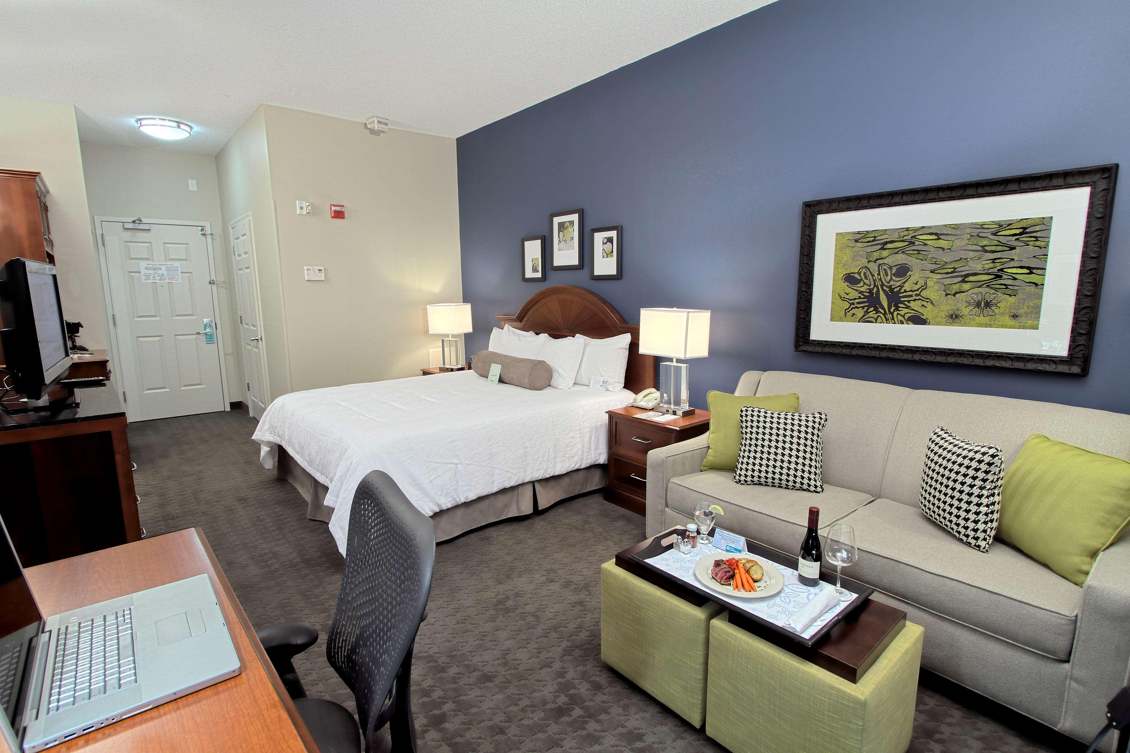 Hilton Garden Westbury