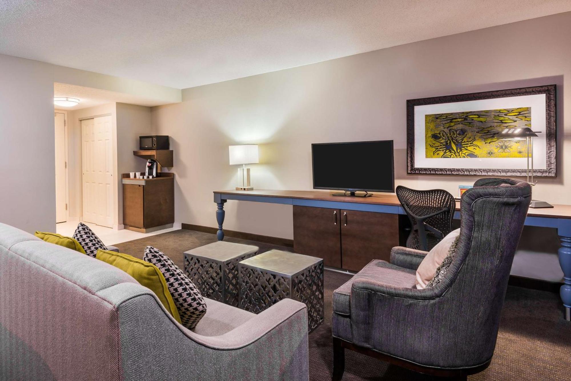 Hilton Garden 3*