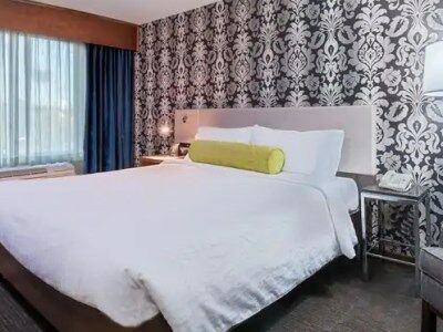 Hilton Garden 3* Westbury